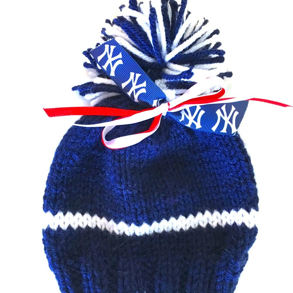 New York YANKEES Baseball Handmade Baby Hat *NEW*